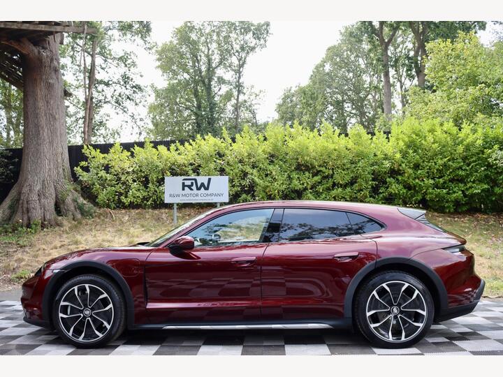 Porsche Taycan Performance Plus 93.4kWh Turbo Cross Turismo Auto 4WD 5dr (11kW Charger)