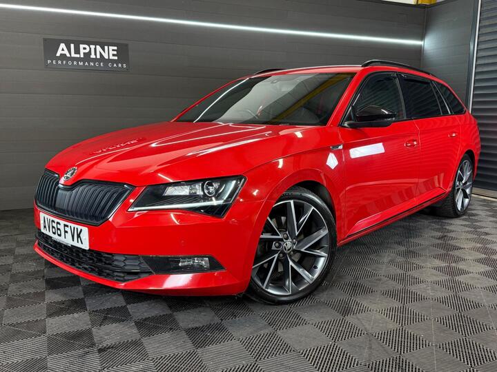 Skoda Superb 2.0 TDI SportLine DSG Auto 6Spd 4WD Euro 6 (s/s) 5dr Skoda Superb 2.0 TDI SportLine DSG Auto 6Spd 4WD Euro 6 (s/s) 5dr