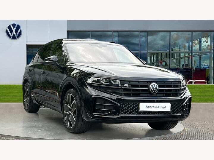 Volkswagen Touareg 3.0 TDI V6 Black Edition Tiptronic 4Motion Euro 6 (s/s) 5dr