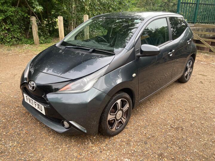 Toyota AYGO 1.0 VVT-i X-clusiv3 Euro 6 5dr
