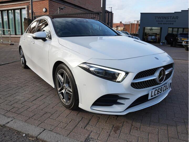 Mercedes-Benz A Class 2.0 A250 AMG Line (Premium Plus) 7G-DCT 4MATIC Euro 6 (s/s) 5dr