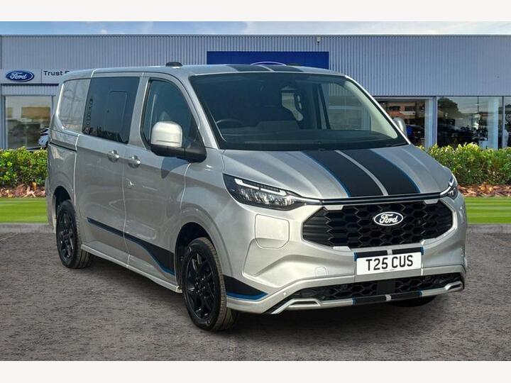 Ford TRANSIT CUSTOM 2.5 320 Duratec 11.8kWh Sport Crew Van Auto L1 H1 Euro 6 5dr