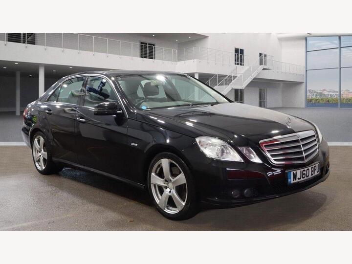 Mercedes-Benz E Class 2.1 E250 CDI BlueEfficiency SE Tiptronic Euro 5 4dr