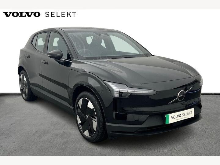 Volvo EX30 Twin Performance 69kWh Plus Auto AWD 5dr