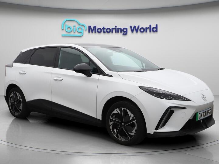 MG MG4 64kWh Trophy Long Range Auto 5dr