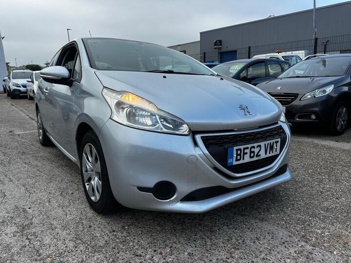 Peugeot 208 1.2 VTi Access+ Euro 5 3dr