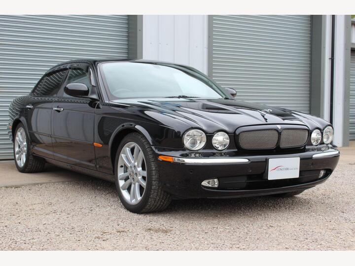 Jaguar XJR 4.2 V8 4dr