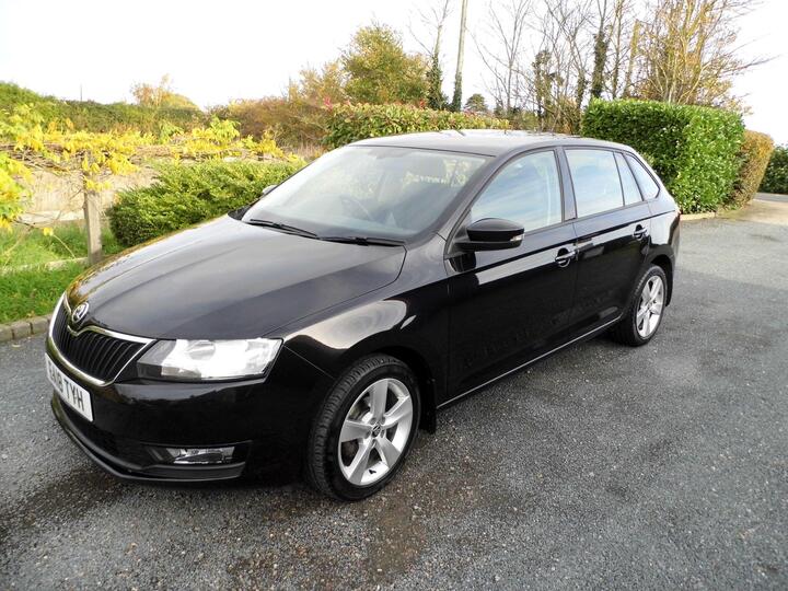 Skoda Rapid Spaceback 1.0 TSI SE Tech DSG Euro 6 (s/s) 5dr