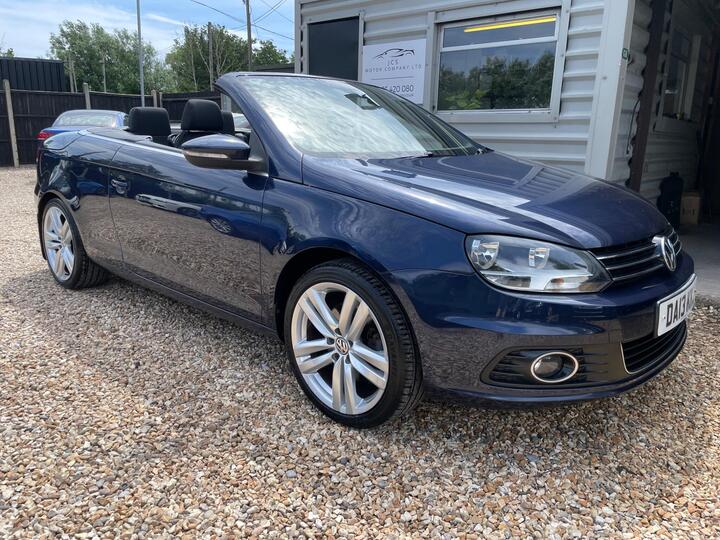 Volkswagen Eos 2.0 TDI BlueMotion Tech Sport Cabriolet Euro 5 (s/s) 2dr Volkswagen Eos 2.0 TDI BlueMotion Tech Sport Cabriolet Euro 5 (s/s) 2dr