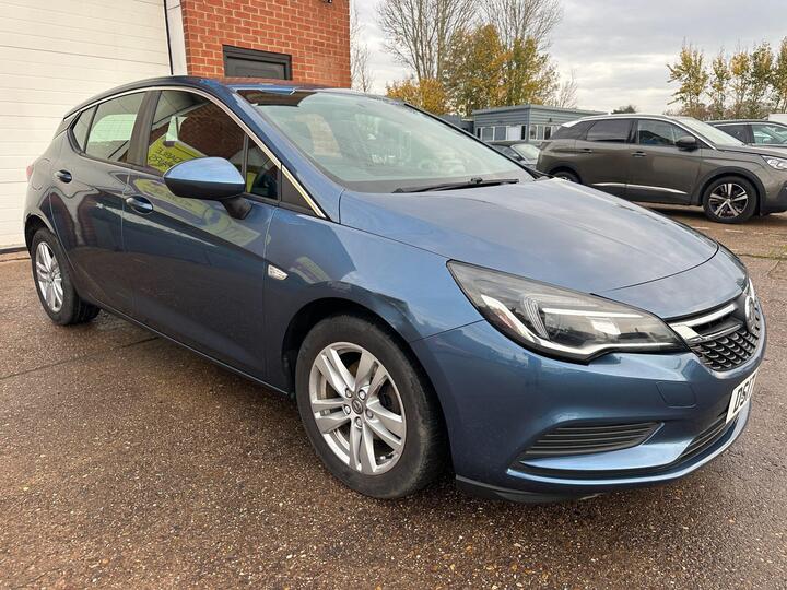 Vauxhall Astra 1.4i Turbo Tech Line Euro 6 5dr