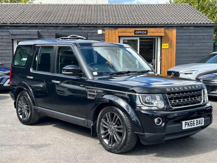 Land Rover DISCOVERY 4 3.0 SD V6 Graphite Auto 4WD Euro 6 (s/s) 5dr Land Rover DISCOVERY 4 3.0 SD V6 Graphite Auto 4WD Euro 6 (s/s) 5dr