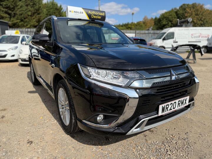 Mitsubishi Outlander 2.4h TwinMotor 13.8kWh Dynamic CVT 4WD Euro 6 (s/s) 5dr