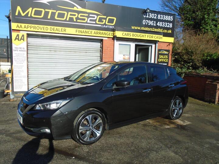 Nissan Leaf 40kWh Tekna Auto 5dr Nissan Leaf 40kWh Tekna Auto 5dr