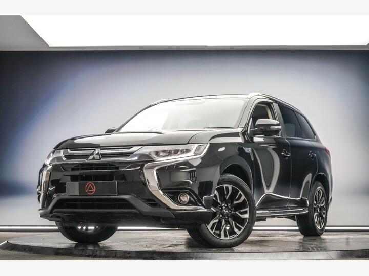 Mitsubishi OUTLANDER 2.0h 12kWh 4h CVT 4WD Euro 6 (s/s) 5dr