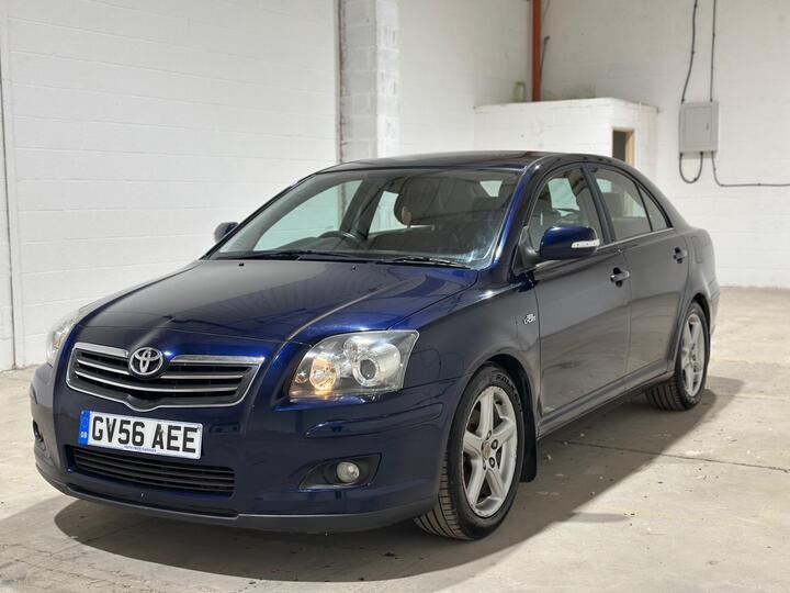 Toyota Avensis 2.2 D-4D T180 5dr