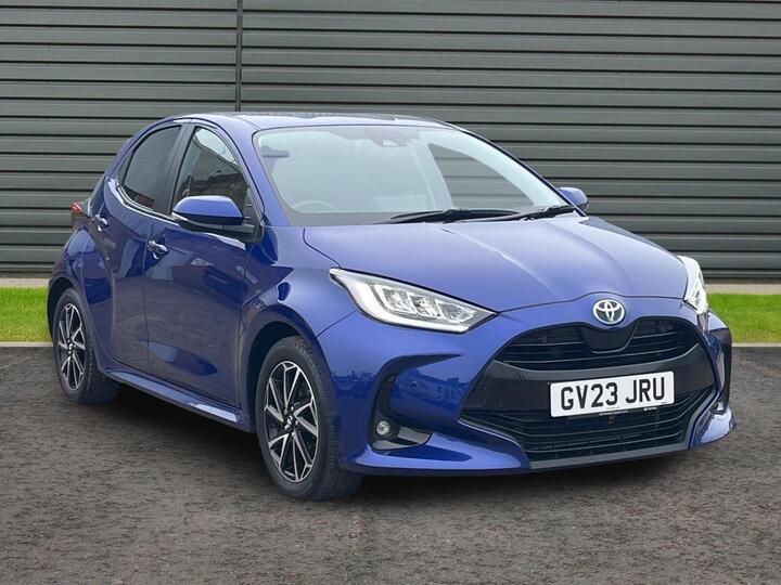 Toyota Yaris 1.5 VVT-h Design E-CVT Euro 6 (s/s) 5dr