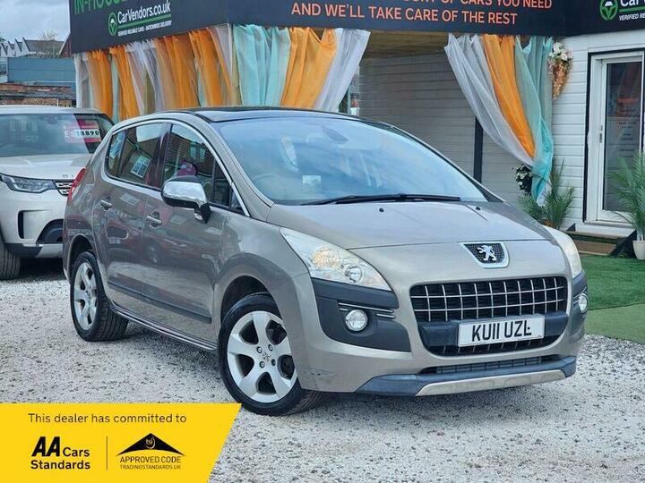 Peugeot 3008 1.6 HDi Exclusive EGC Euro 5 5dr Peugeot 3008 1.6 HDi Exclusive EGC Euro 5 5dr
