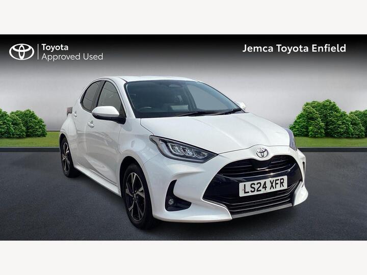 Toyota Yaris 1.5 VVT-h Design E-CVT Euro 6 (s/s) 5dr