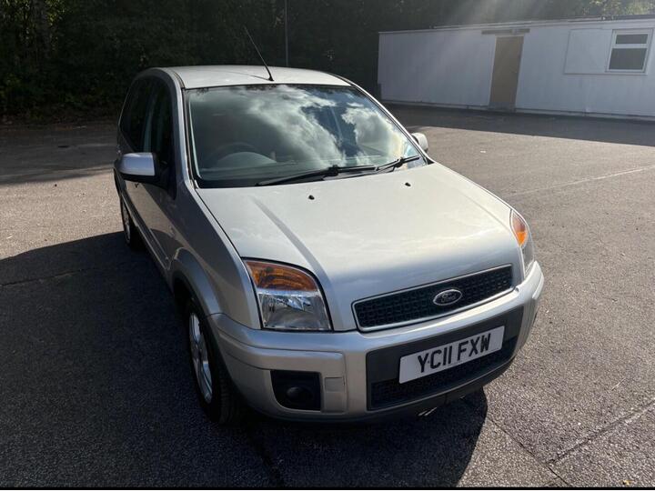 Ford Fusion 1.4 Zetec 5dr