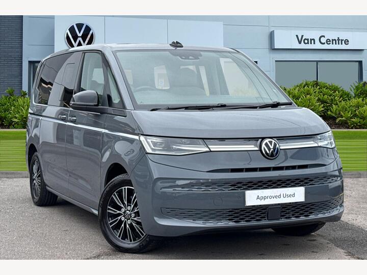 Volkswagen Multivan 2.0 TDI Style DSG Euro 6 (s/s) 5dr Volkswagen Multivan 2.0 TDI Style DSG Euro 6 (s/s) 5dr
