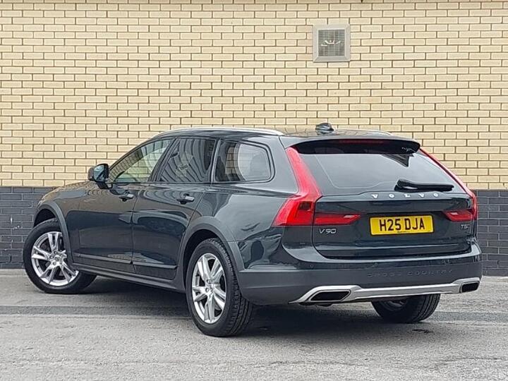 Volvo V90 Cross Country 2.0 T5 Auto AWD Euro 6 (s/s) 5dr