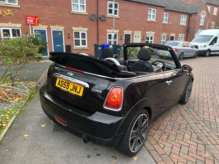 MINI Convertible 1.6 Cooper Euro 4 2dr MINI Convertible 1.6 Cooper Euro 4 2dr