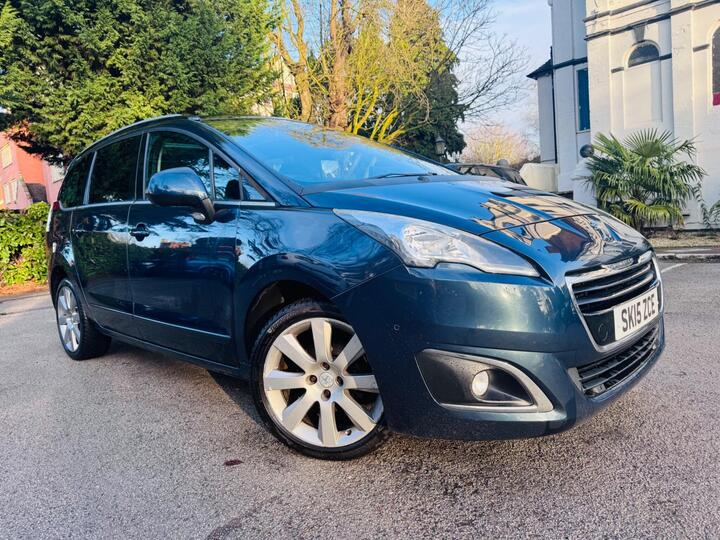 Peugeot 5008 1.6 HDi Allure Euro 5 5dr