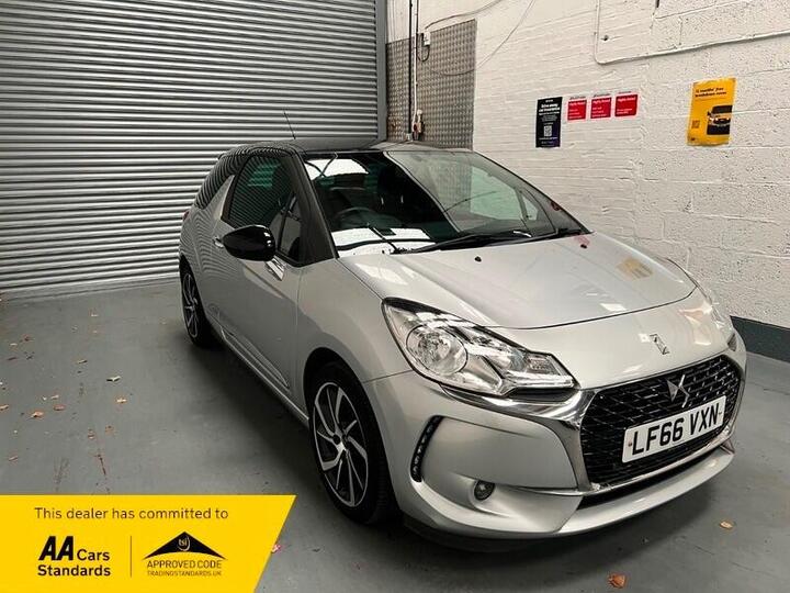 DS AUTOMOBILES DS 3 1.6 BlueHDi Elegance Euro 6 (s/s) 3dr DS AUTOMOBILES DS 3 1.6 BlueHDi Elegance Euro 6 (s/s) 3dr