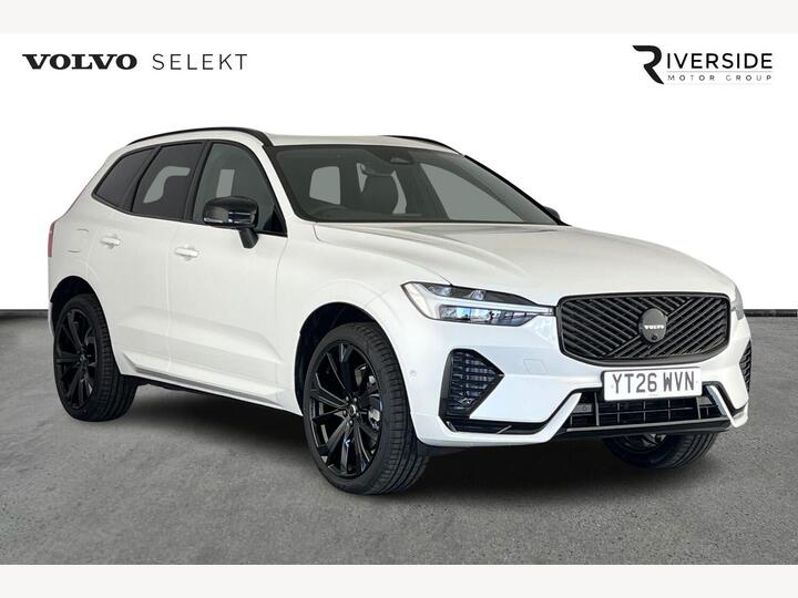 Volvo XC60 2.0 B5 MHEV Plus Black Edition Auto AWD Euro 6 (s/s) 5dr