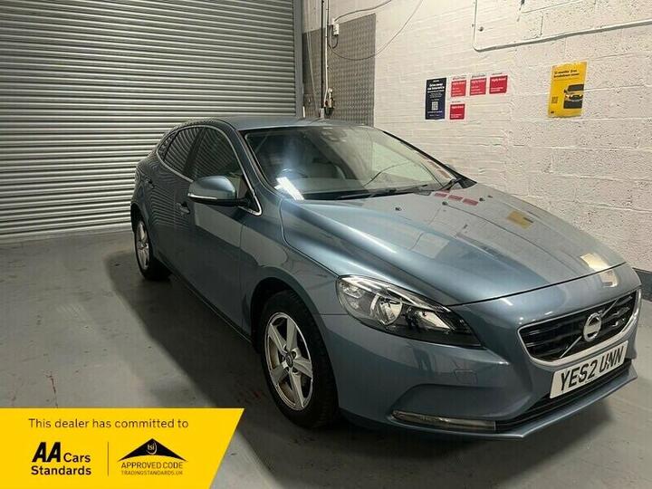 Volvo V40 1.6 D2 SE Euro 5 (s/s) 5dr