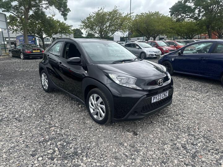 Toyota Aygo X 1.0 VVT-i Pure X-shift Euro 6 (s/s) 5dr