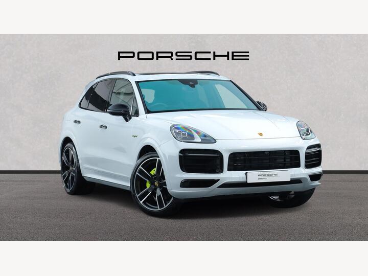 Porsche Cayenne 3.0 V6 E-Hybrid 17.9kWh Platinum Edition TiptronicS 4WD Euro 6 (s/s) 5dr (3.6kW Charger) Porsche Cayenne 3.0 V6 E-Hybrid 17.9kWh Platinum Edition TiptronicS 4WD Euro 6 (s/s) 5dr (3.6kW Charger)