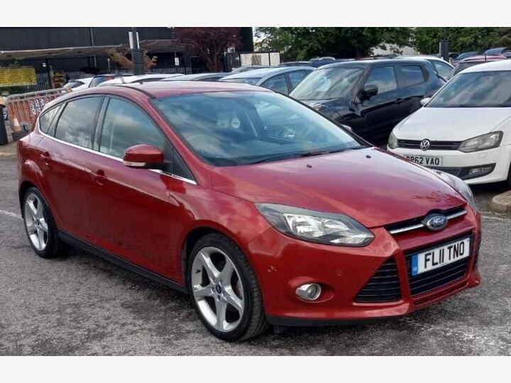 Ford Focus 1.6T EcoBoost Titanium Euro 5 (s/s) 5dr