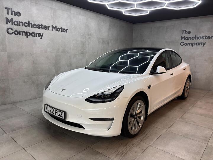Tesla Model 3 (Dual Motor) Long Range Auto 4WDE 4dr Tesla Model 3 (Dual Motor) Long Range Auto 4WDE 4dr