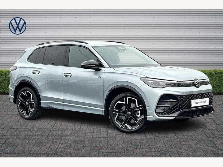 Volkswagen Tiguan 2.0 TDI R-Line DSG Euro 6 (s/s) 5dr