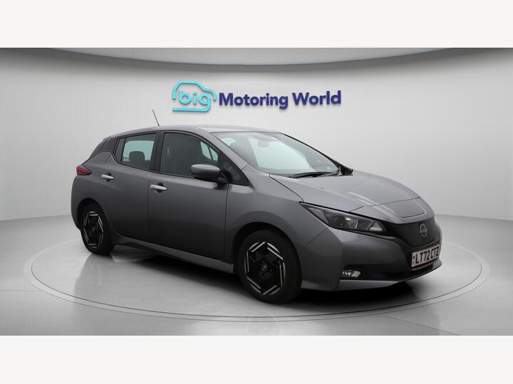 Nissan Leaf 39kWh Acenta Auto 5dr