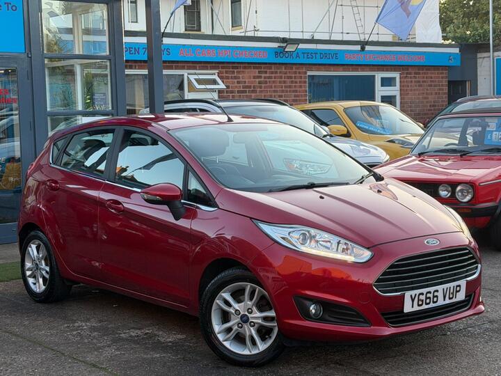 Ford Fiesta 1.25 Zetec Euro 6 5dr