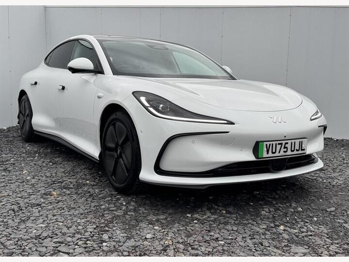 MG IM5 75kWh Standard Range Saloon Auto 5dr