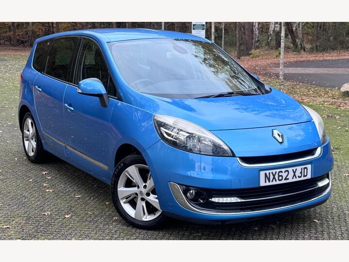 Renault Grand Scenic 1.6 VVT Dynamique TomTom Euro 5 5dr Renault Grand Scenic 1.6 VVT Dynamique TomTom Euro 5 5dr