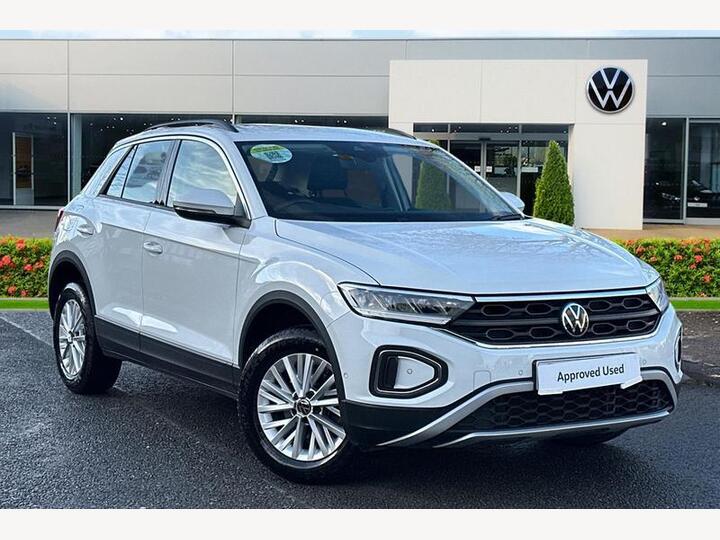 Volkswagen T-ROC 1.5 TSI Life DSG Euro 6 (s/s) 5dr Volkswagen T-ROC 1.5 TSI Life DSG Euro 6 (s/s) 5dr