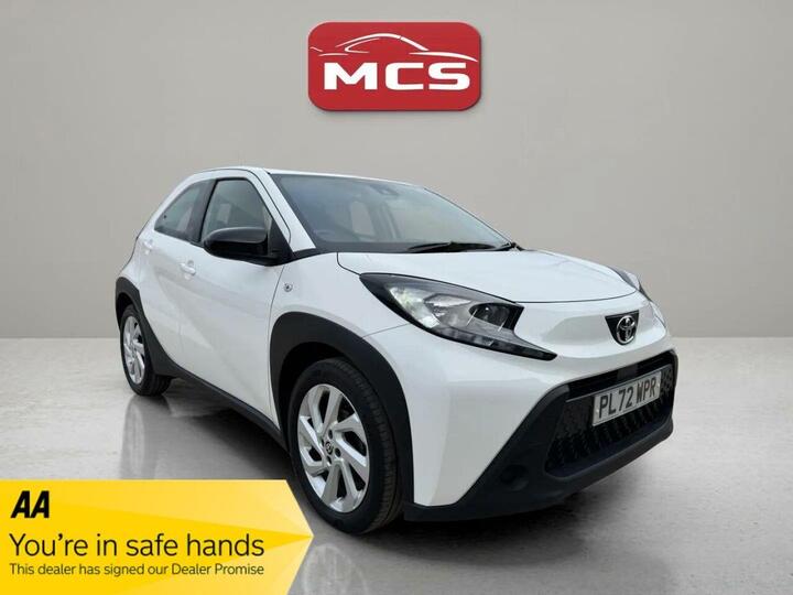 Toyota AYGO X 1.0 VVT-i Pure Euro 6 (s/s) 5dr Toyota AYGO X 1.0 VVT-i Pure Euro 6 (s/s) 5dr