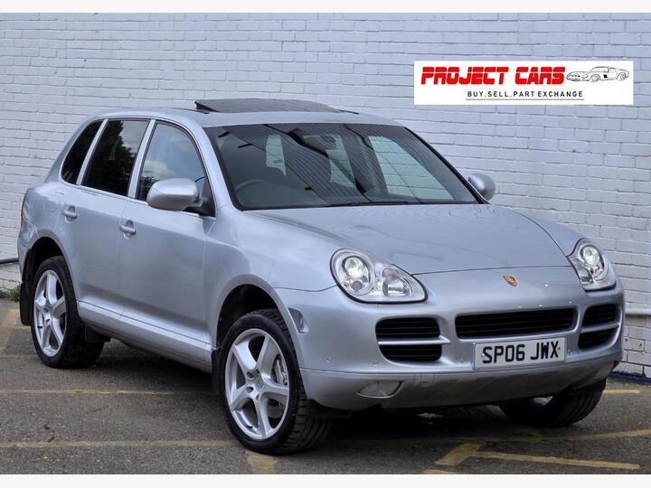 Porsche Cayenne 4.5 S Tiptronic S AWD 5dr