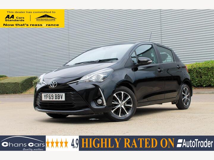 Toyota Yaris 1.5 VVT-i Icon Tech CVT Euro 6 5dr