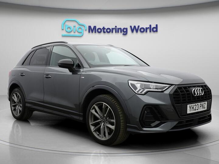 Audi Q3 1.4 TFSIe 45 Black Edition S Tronic Euro 6 (s/s) 5dr 13kWh