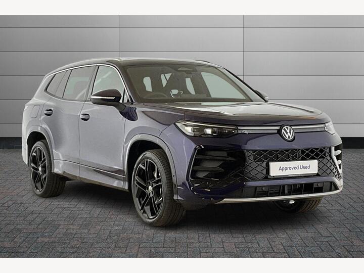 Volkswagen Tayron 1.5 TSI EHybrid 19.7kWh R-Line DSG Euro 6 (s/s) 5dr Volkswagen Tayron 1.5 TSI EHybrid 19.7kWh R-Line DSG Euro 6 (s/s) 5dr