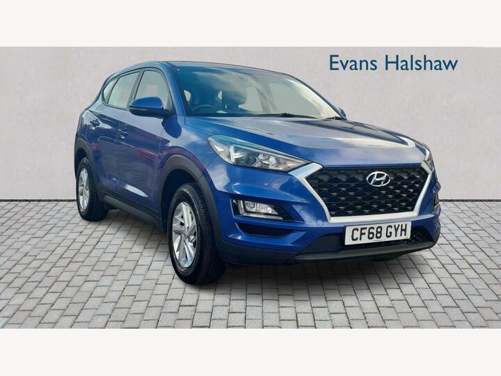 Hyundai Tucson 1.6 GDi S Connect Euro 6 (s/s) 5dr Hyundai Tucson 1.6 GDi S Connect Euro 6 (s/s) 5dr
