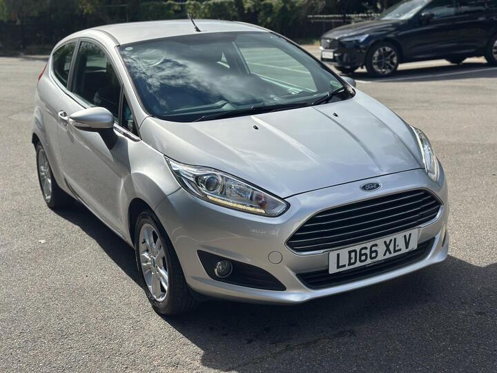 Ford Fiesta 1.25 Zetec Euro 6 3dr