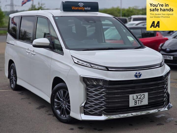 Toyota Voxy 1.8 Petrol Hybrid Automatic 7 Seats MPV