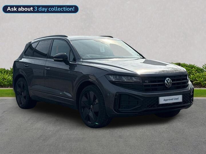 Volkswagen TOUAREG 3.0 TDI V6 Black Edition Tiptronic 4Motion Euro 6 (s/s) 5dr Volkswagen TOUAREG 3.0 TDI V6 Black Edition Tiptronic 4Motion Euro 6 (s/s) 5dr