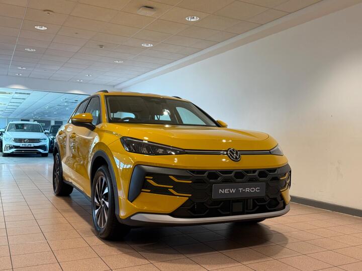 Volkswagen T-Roc 1.5 ETSI MHEV Life DSG Euro 6 (s/s) 5dr